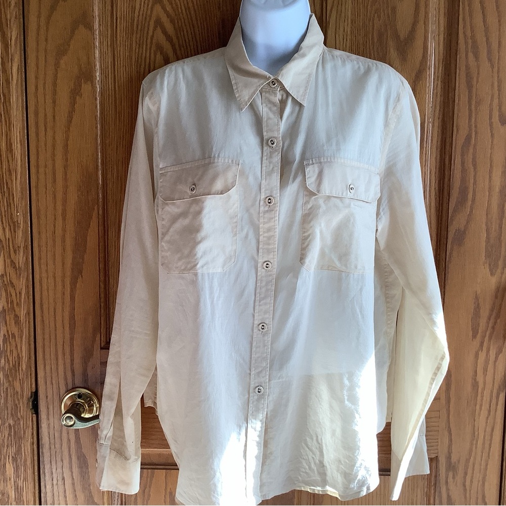 Lauren Ralph Lauren 100% cotton, Size L.  Iight weight , sheer, soft